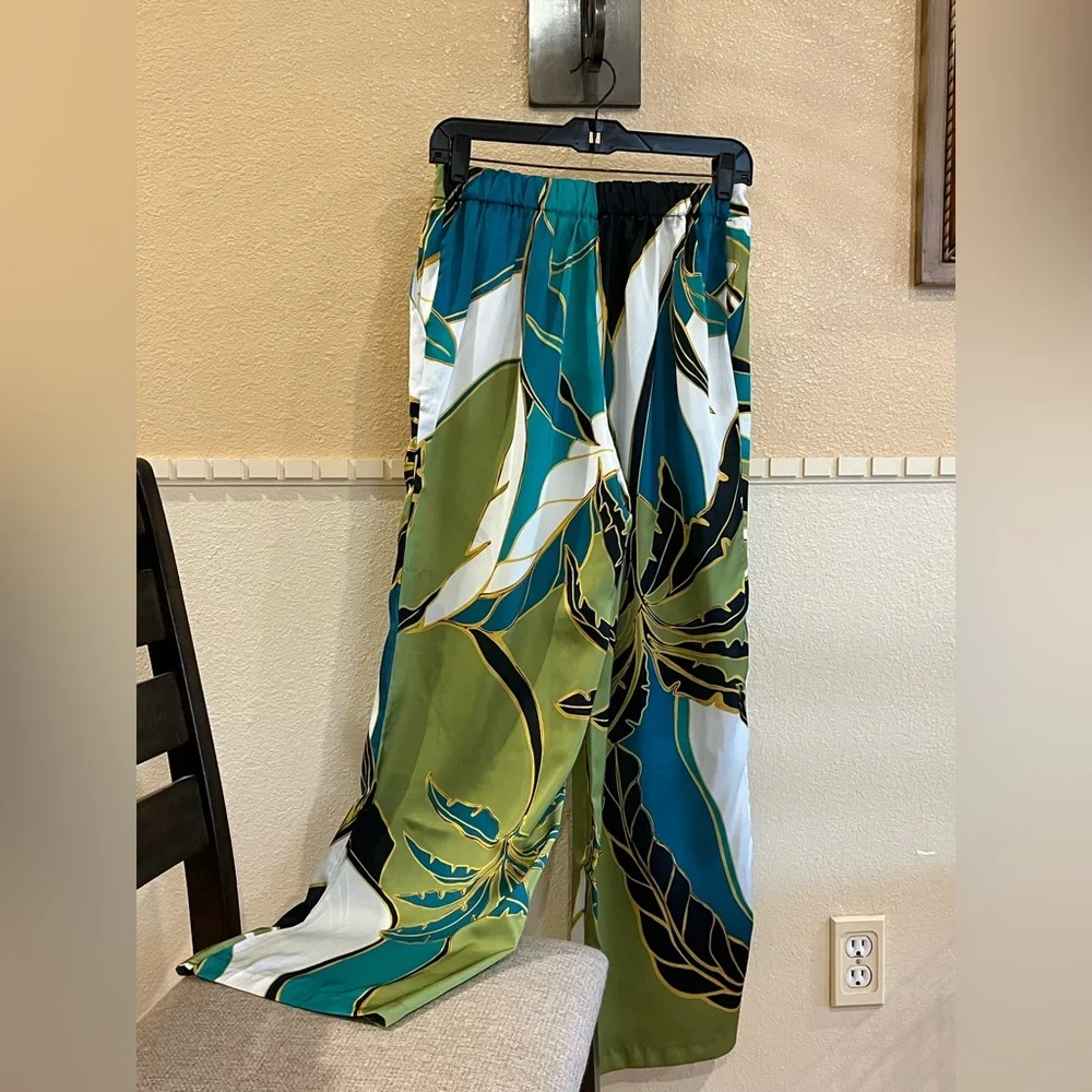 Elie Tahari wide leg palazzo pants. Tropical print Stretchy waist. Green. S. NWT - Picture 8 of 16